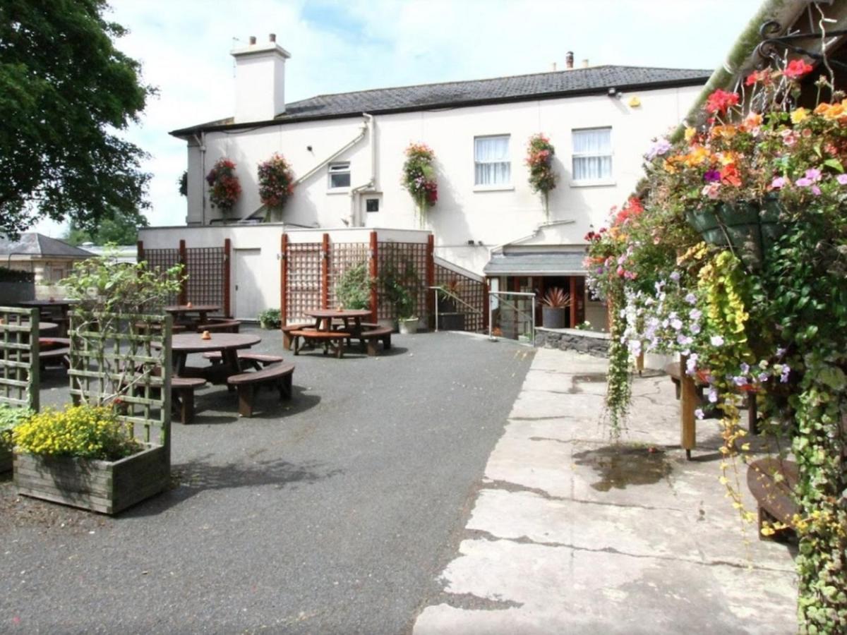 The Railway Inn Brixham Exterior foto